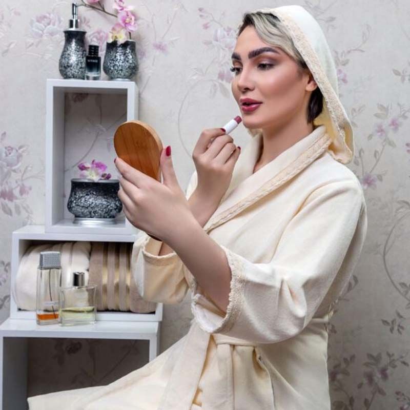 تصویر  حوله تن پوش طرح jessica