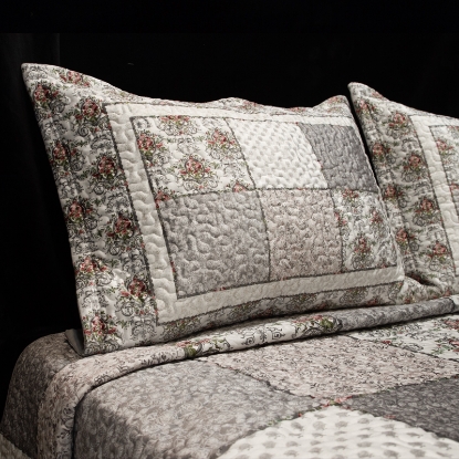 رنگ روتختی دو نفره ورونیکا سه تکه طرح چهل تکه طوسی نقره ای | ورونیکا